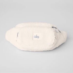 Alo Sherpa Explorer Belt Bag